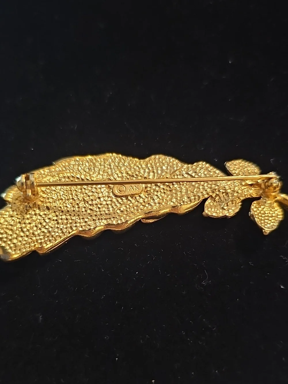 Anne Klein elegant gold